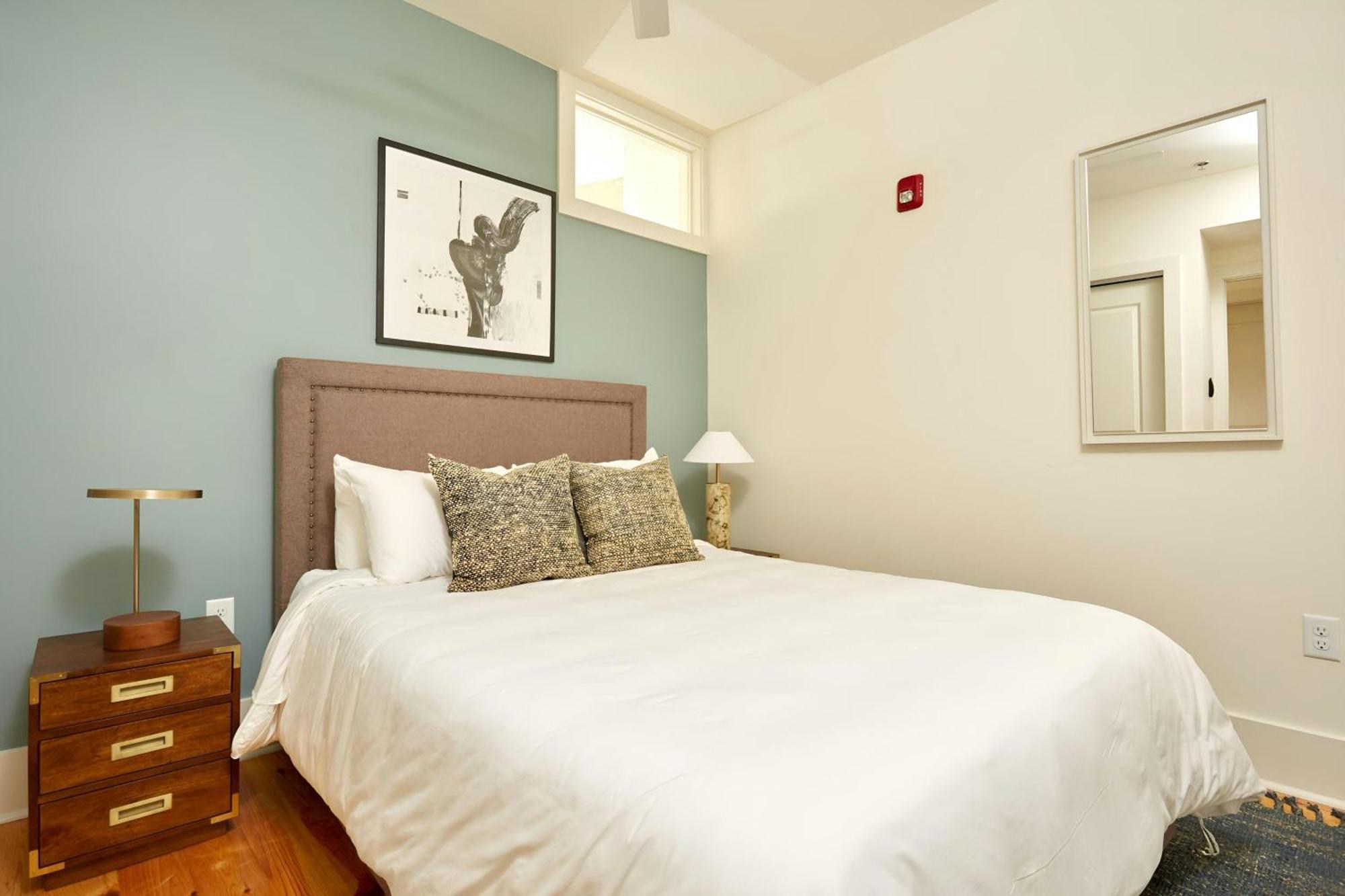 Sonder By Marriott Bonvoy The Louie Apartments Cbd Новый Орлеан Экстерьер фото